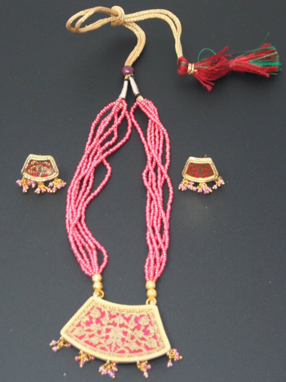 Pink Thewa Necklace Set